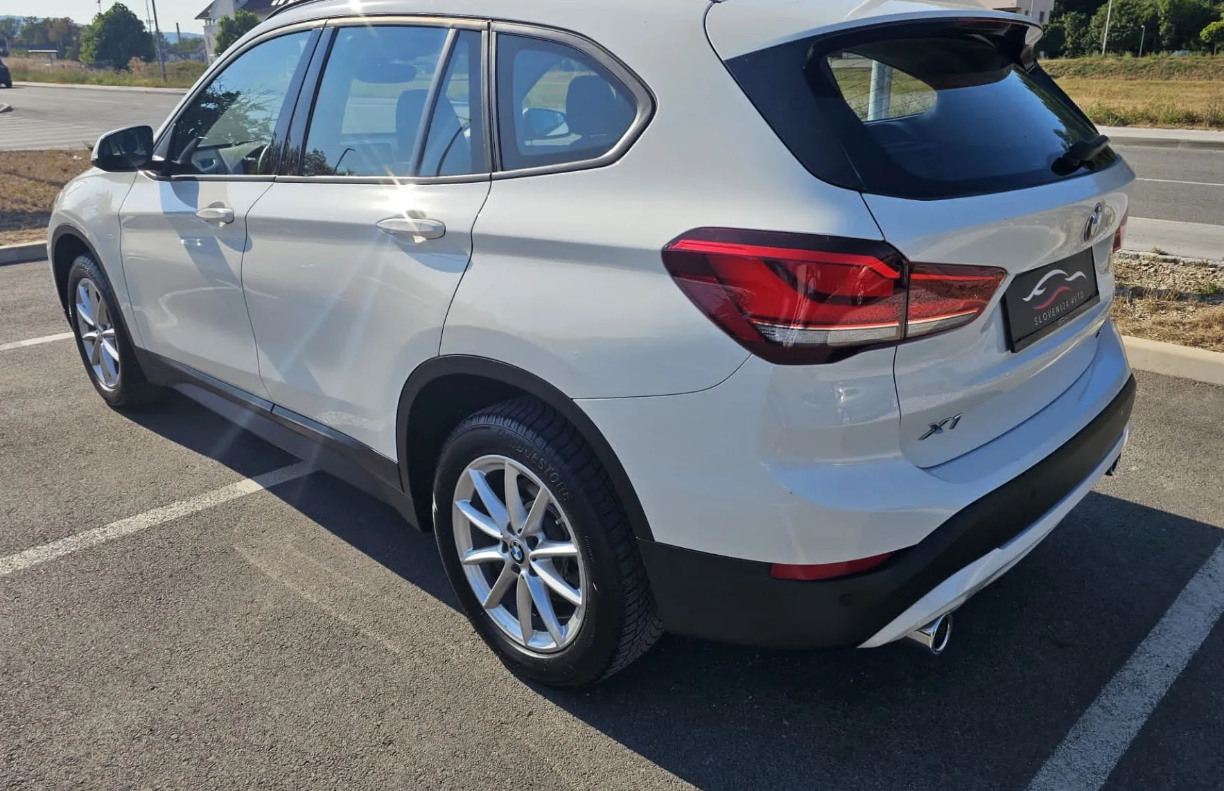 Zunanja slika - BMW X1 - serija : xDrive18d Advantage|navi|el prtljažnik|fulLED| - 5