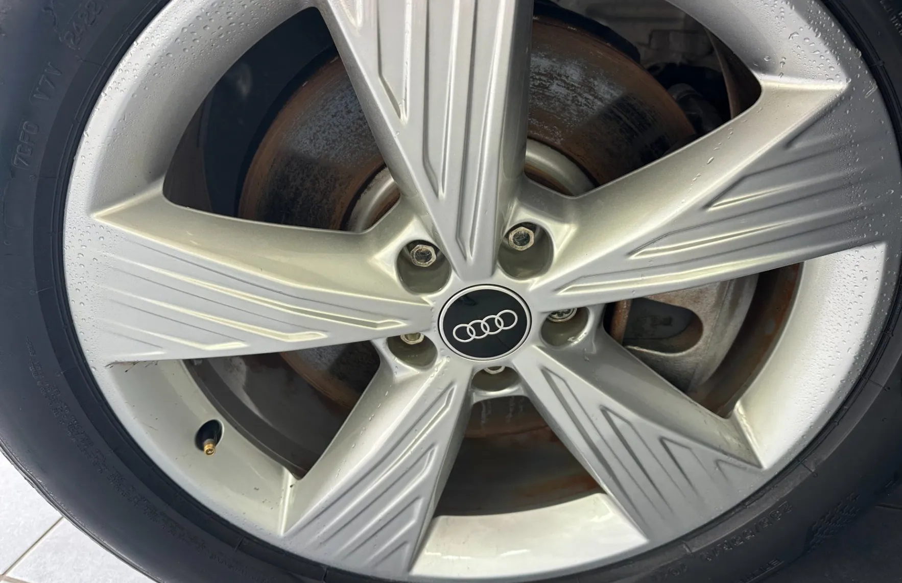 Zunanja slika - Audi Q4 - e-tron 50 e-tron quattro S Line 220kw.LED.USNJE.2X PDC - 13