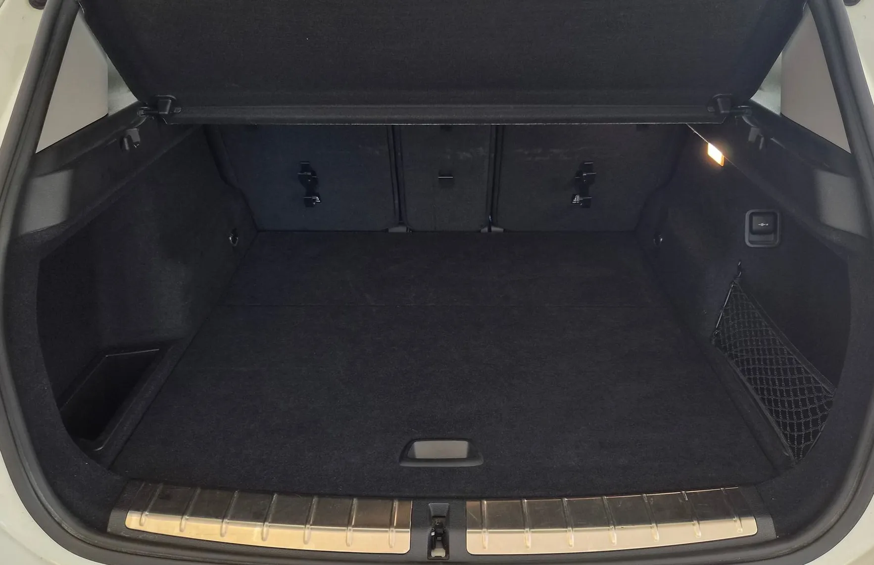 Zunanja slika - BMW X1 - serija : xDrive18d KUPLJEN V SLO|KAMERA|LED|NAVI|KEYLESS - 8