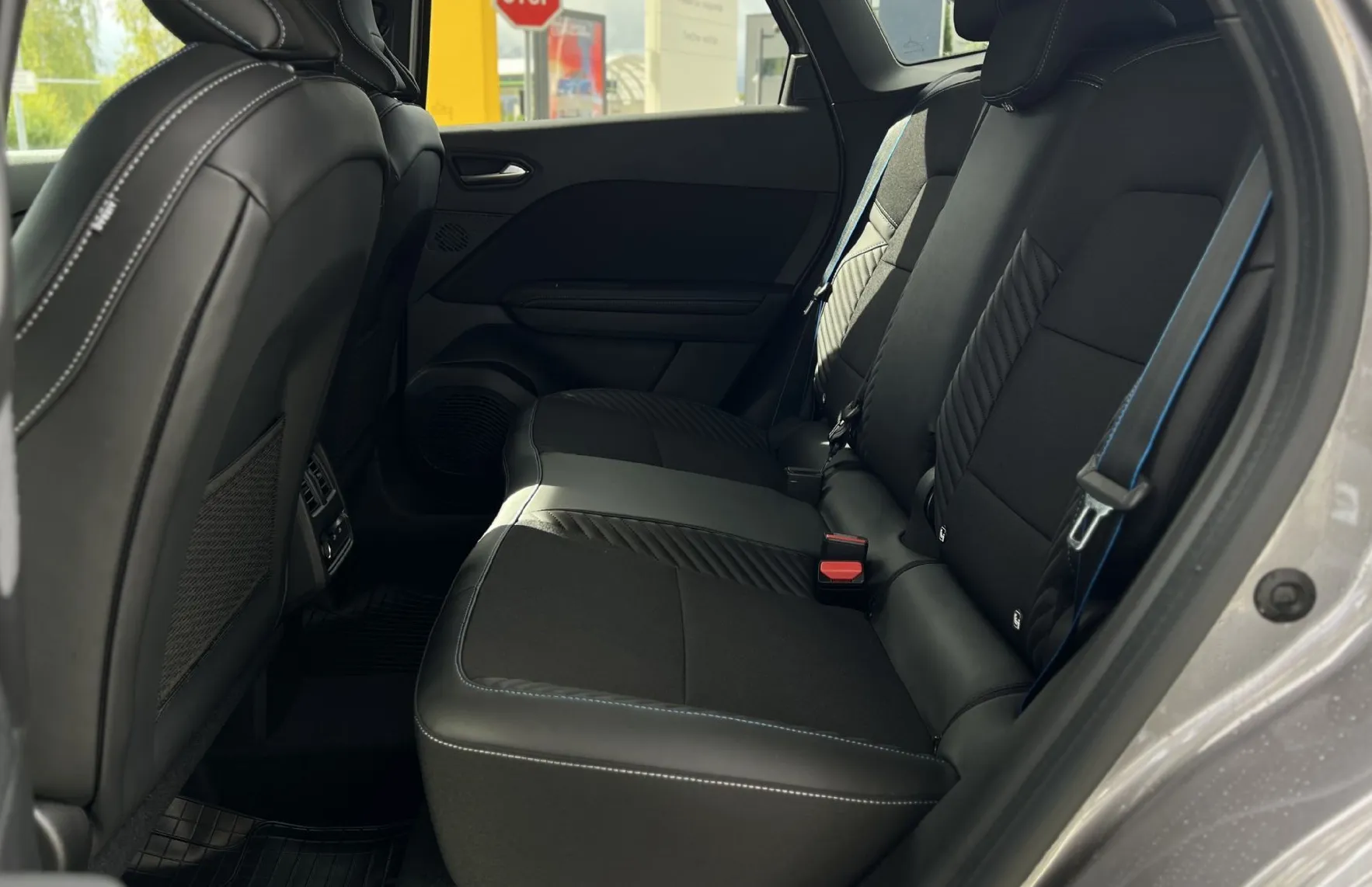 Zunanja slika - Renault Symbioz - Fullhybrid 145 Esprit Alpine - 14
