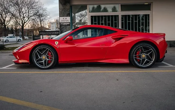 Zunanja slika - Ferrari F8 - LIFT JBL RACING SEDEŽI GARANCIJA DO JUL2027 - 8