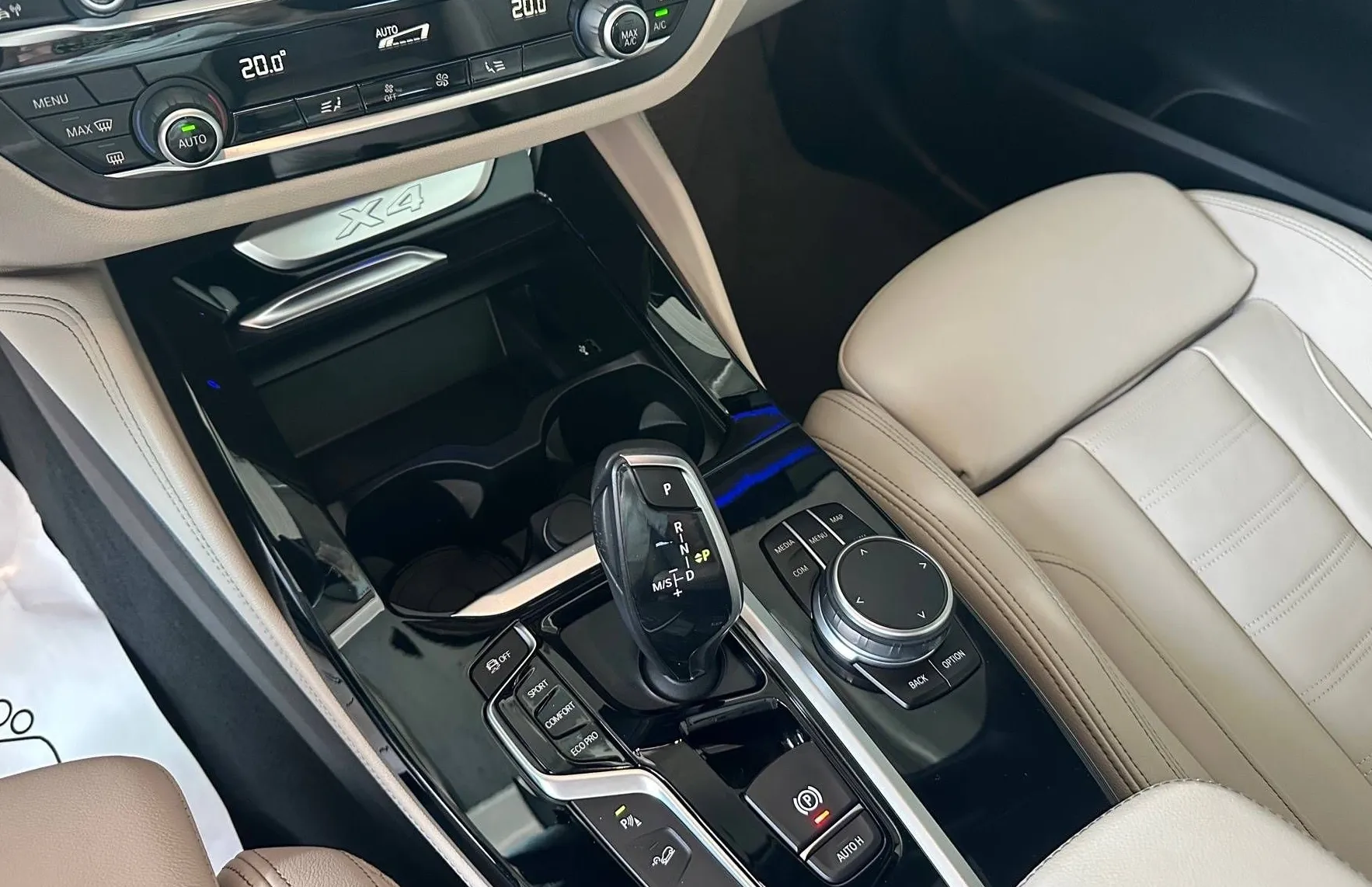 Zunanja slika - BMW X4 - serija : xDrive30d M PAKET FULL LED NAVI PDC USNJE... - 17