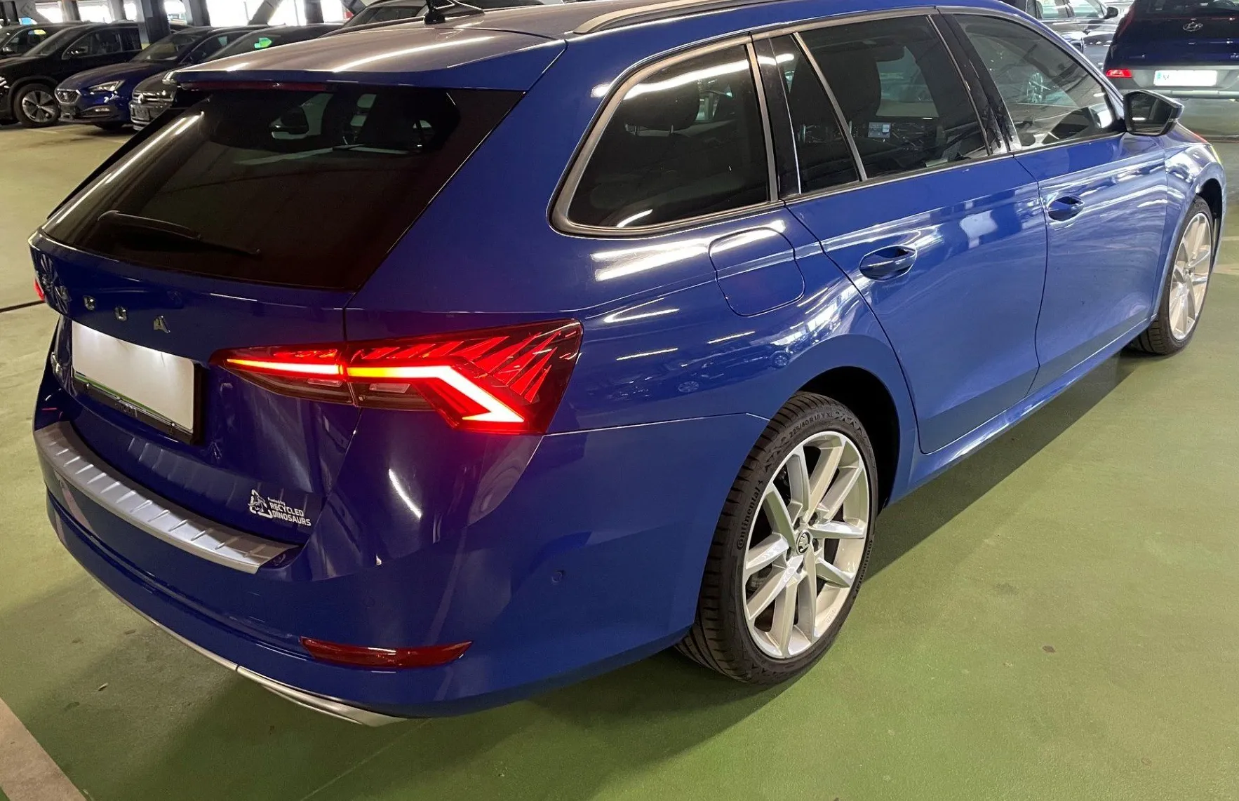 Zunanja slika - Škoda Octavia - 2.0 TDI Style DSG LED.KAMERA.OGR.SEDEŽ.ACC - 4