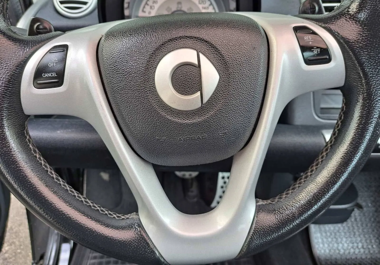 Notranja slika - Smart fortwo - pulse-PANORAMA-AVTOMATSKA KLIMA-F1-GARANCIJA - 11