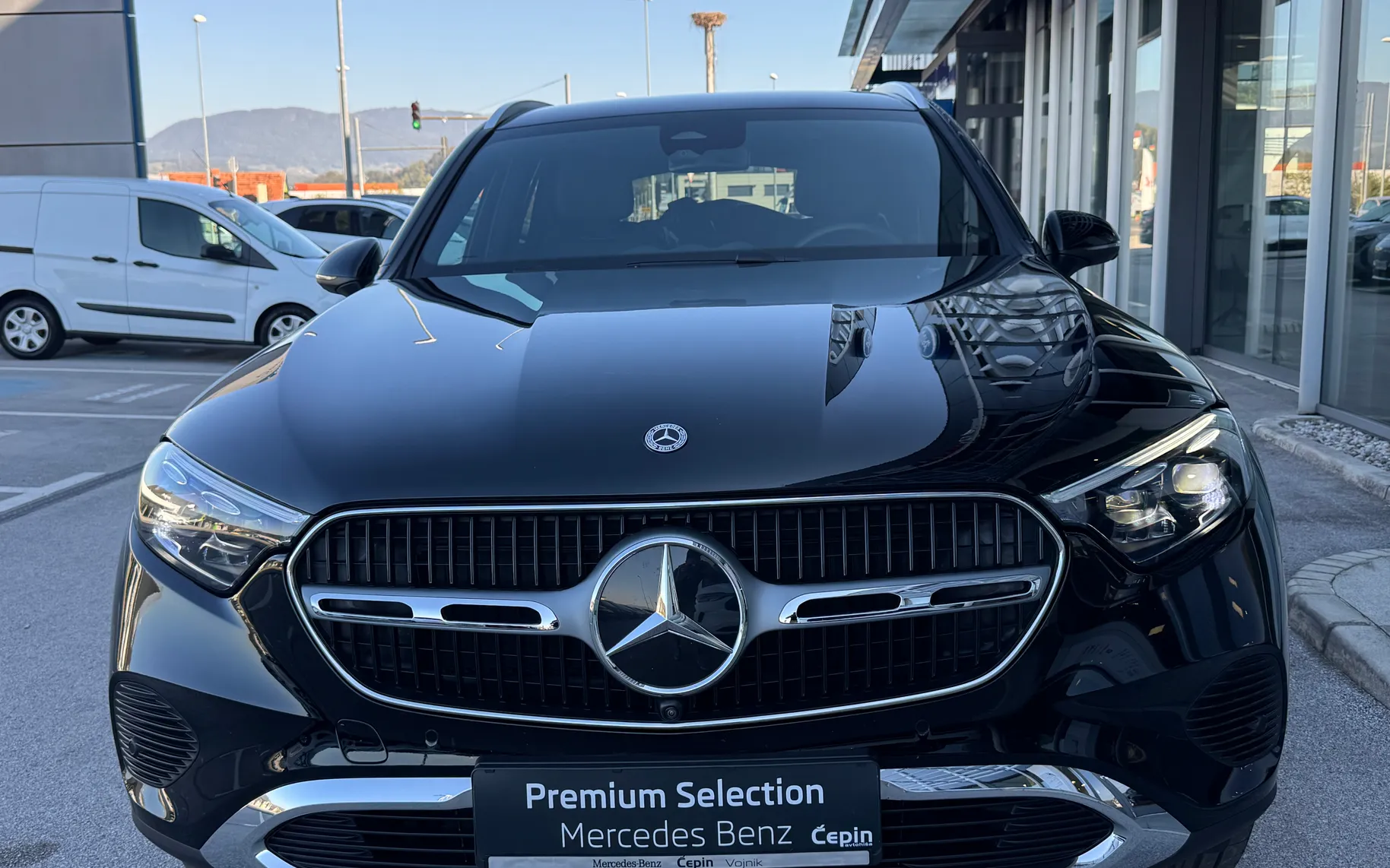 Zunanja slika - Mercedes-Benz GLC-Razred - 300de-4MATIC-AMBIENT-DISTRONIC-DIGITAL-PREMIUM-SLO - 3