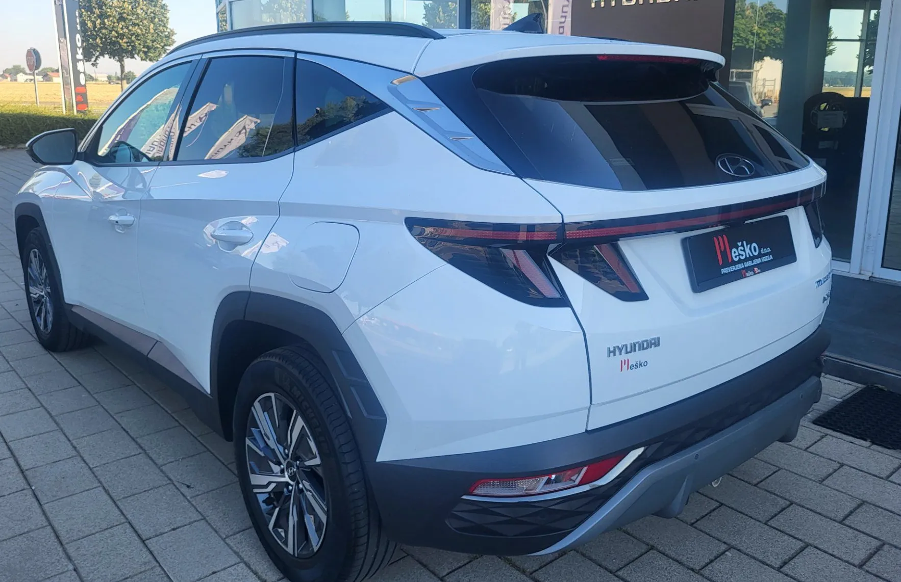 Zunanja slika - Hyundai Tucson - 1.6 T-GDI Hybrid Impression Avt. slo-navi-acc-led- - 4