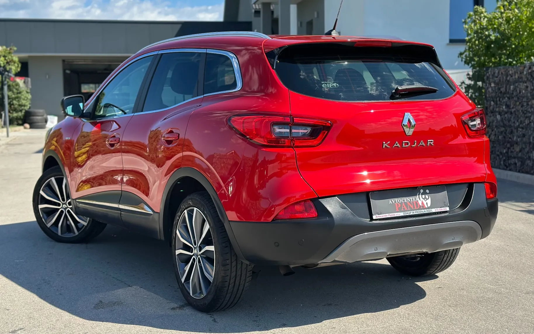 Zunanja slika - Renault Kadjar - TCe 130 Energy Zen - 3