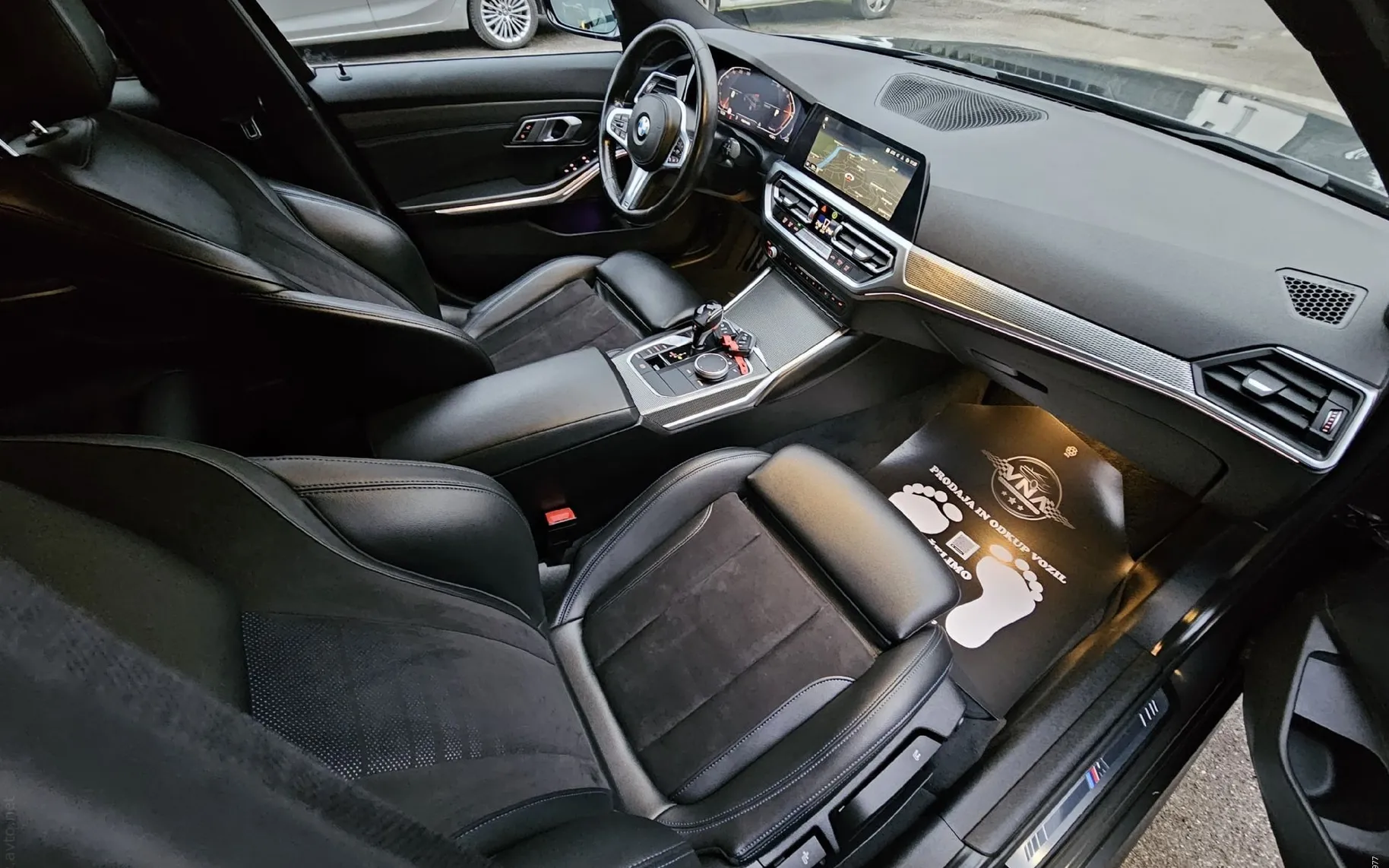 Notranja slika - BMW serija 3 Touring: - 320d M-OPTIC |VIRTUAL|NAVI|LED|ALU19|PDC|TOP|... - 9