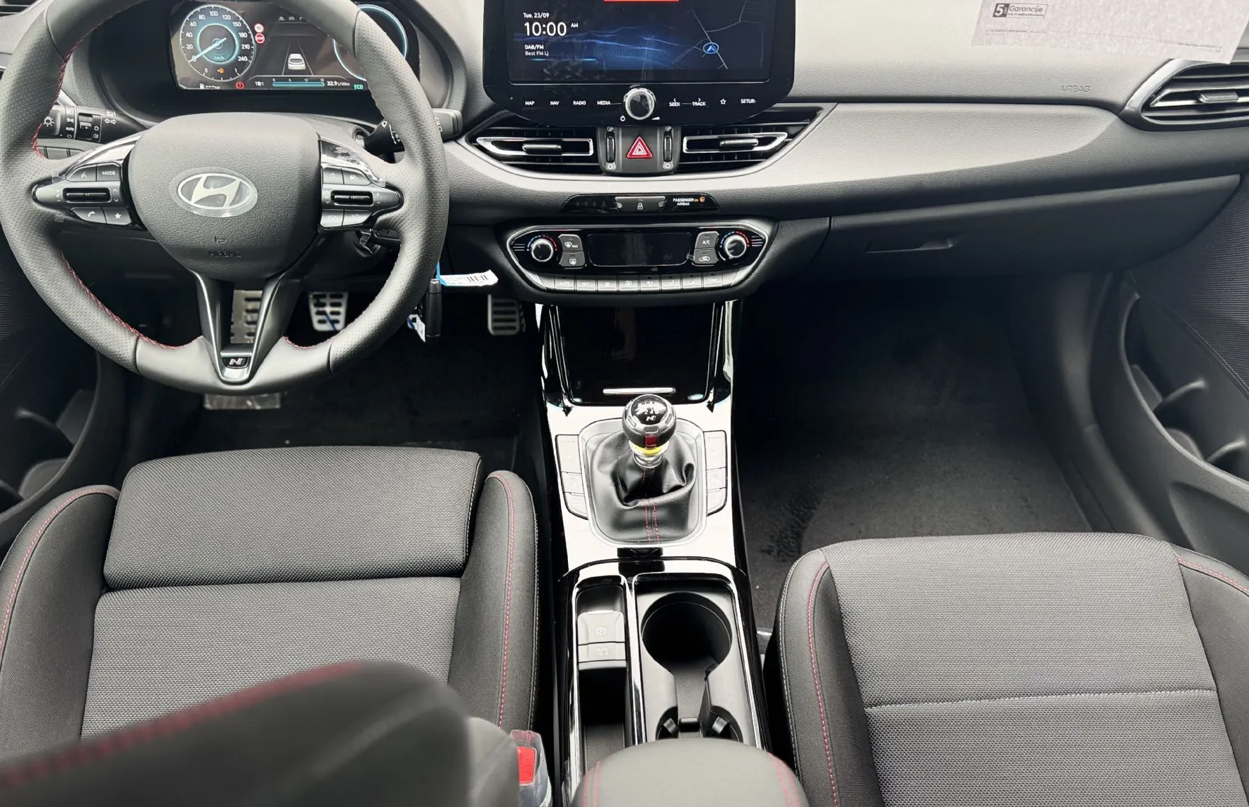 Zunanja slika - Hyundai i30 - 1.5 T-GDI 140 MHEV PREMIUM - 6
