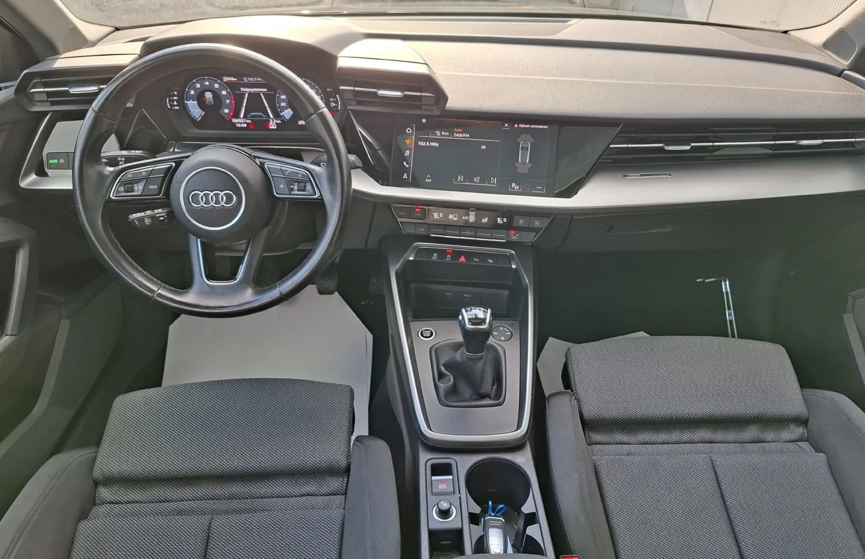 Zunanja slika - Audi A3 - Sportback 1.5 TFSI S-line panorama virtual radar - 11