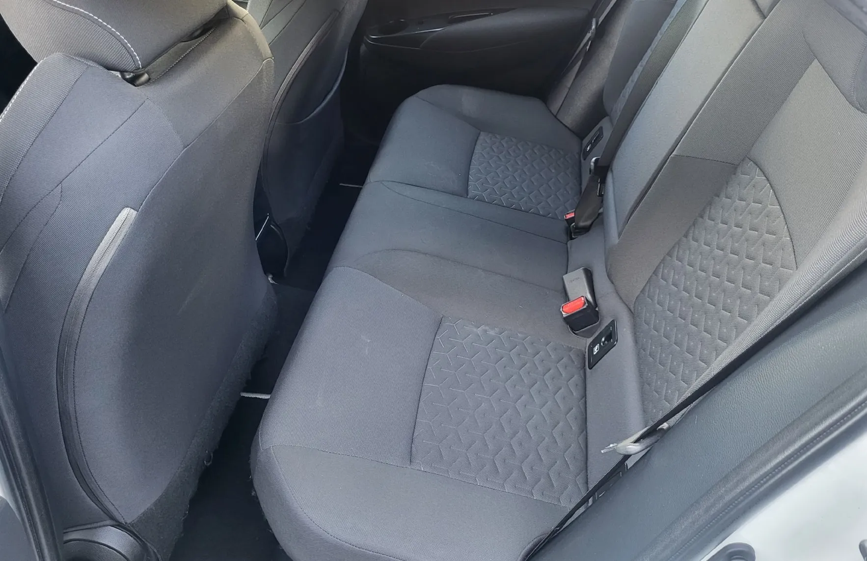 Zunanja slika - Toyota Corolla - 1.8 Hybrid 1 last-navi-alu-kamera-temp-acc-led - 17