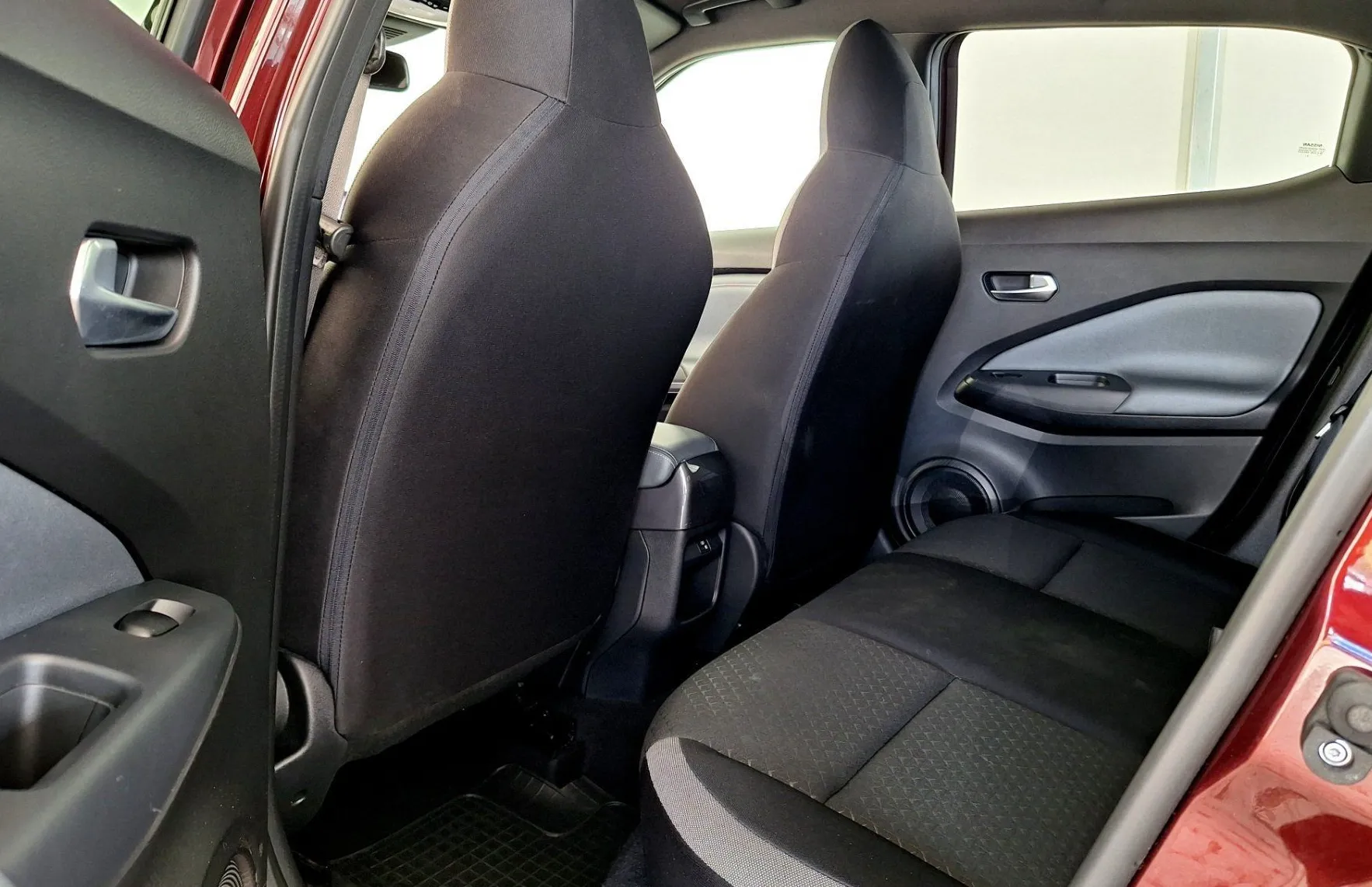 Zunanja slika - Nissan Juke - 1.0 DIG-T N-Connecta•Slovensko vozilo•NAVI•KAMER.. - 13