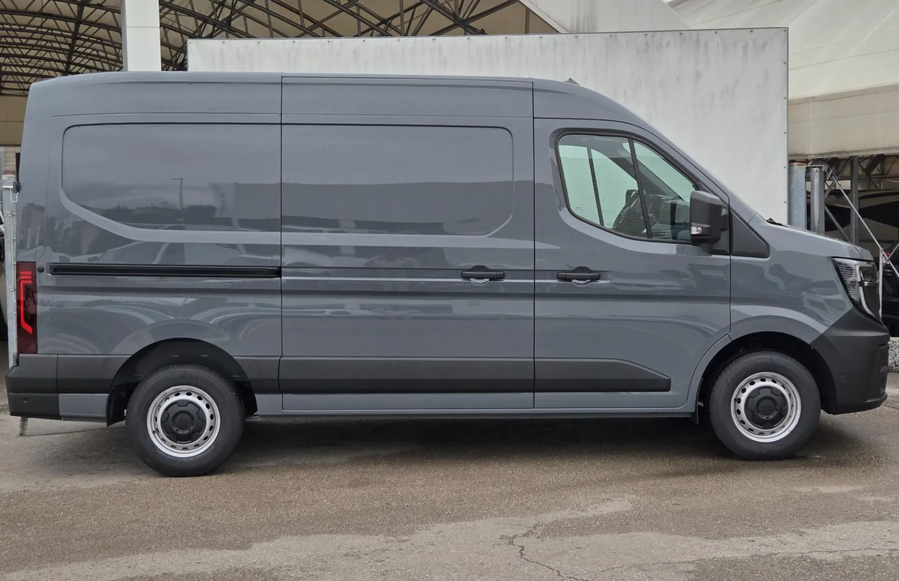 Zunanja slika - Renault Master - L3H2P2 150 dCi - 3