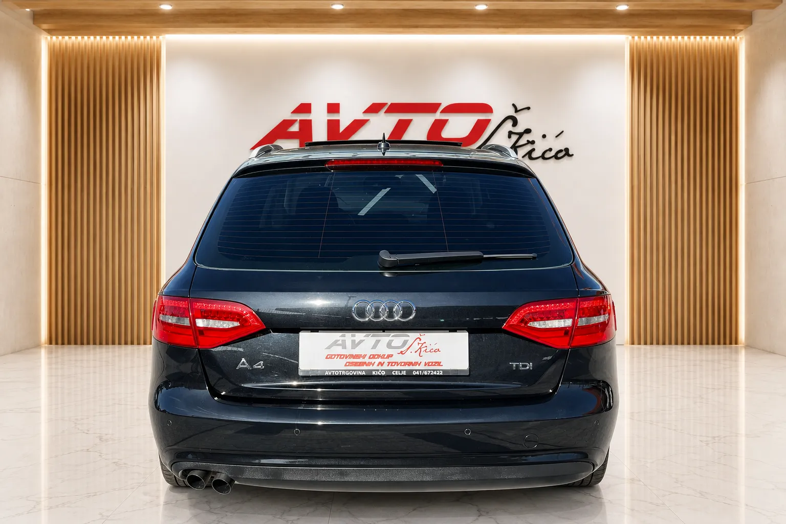 Notranja slika - Audi A4 Avant - 2.0 TDI-BI-XENON-LED-PANORAMA-NAVI-USNJE-GRETJE S - 8