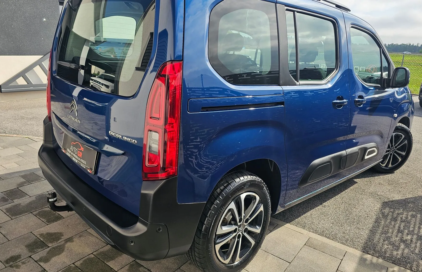 Zunanja slika - Citroën Berlingo - 1.5 BlueHDi 130 S S Shine M- Le 105.000km-Odličen- - 11