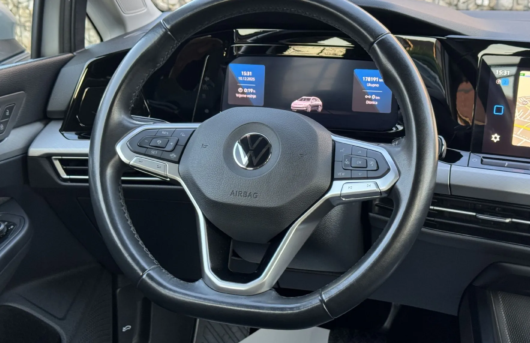 Zunanja slika - Volkswagen Golf - Variant 2.0 TDI avt. 85kw |NAVI|PDC|AMBI| - 12