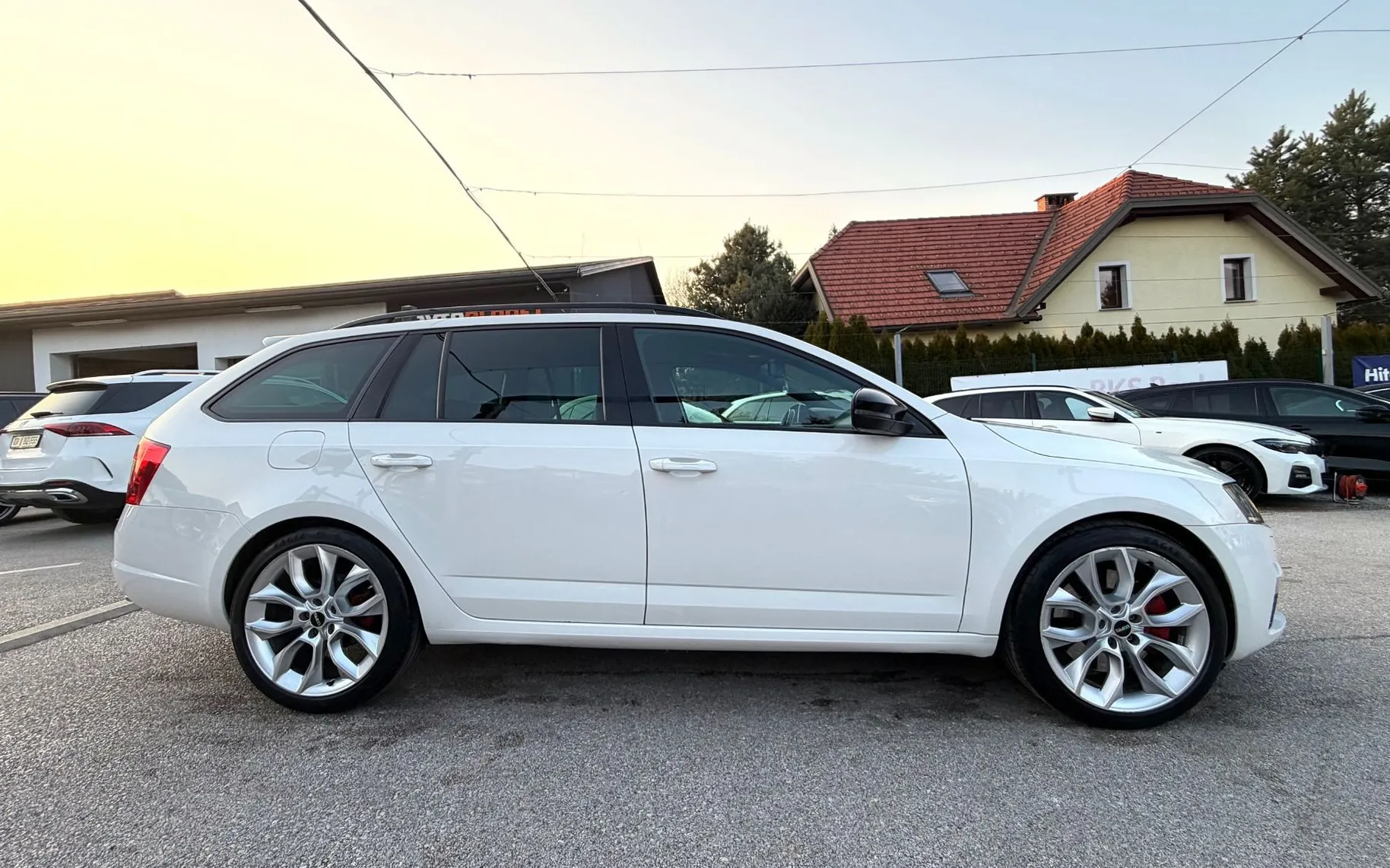 Zunanja slika - Škoda Octavia - 2.0 TDI RS AUT. ACC LED XENON F1 NAVI ALU 19 - 6