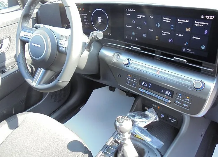 Zunanja slika - Hyundai Kona - 1.6 T-GDI 150 Premium°ambient°rg° - 10