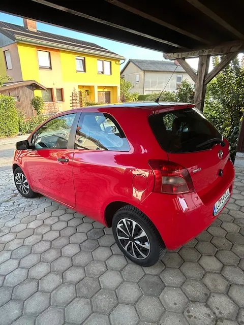 Zunanja slika - Toyota Yaris - 1,0 VVT-i Terra+ - 3