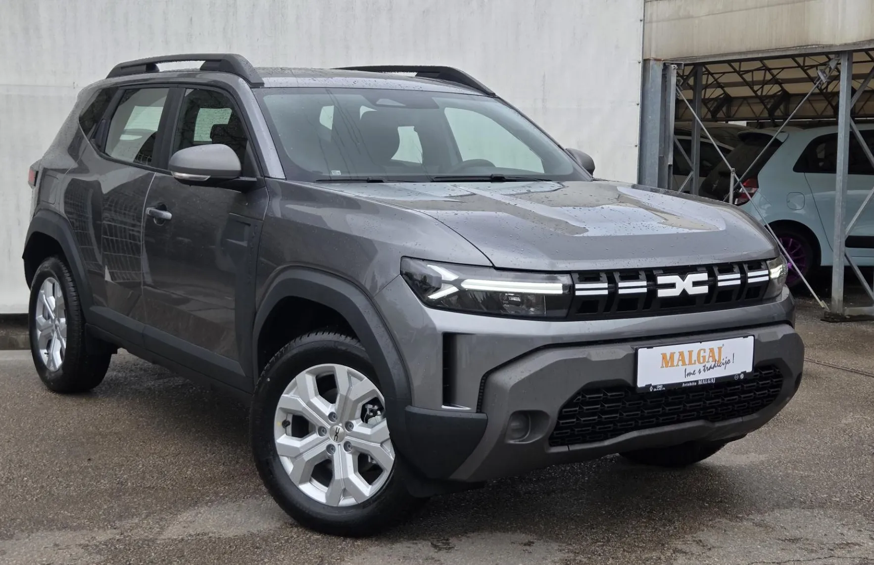 Zunanja slika - Dacia Duster - 4x4 Hybrid-G 150 Expression + Paket Zima - 3