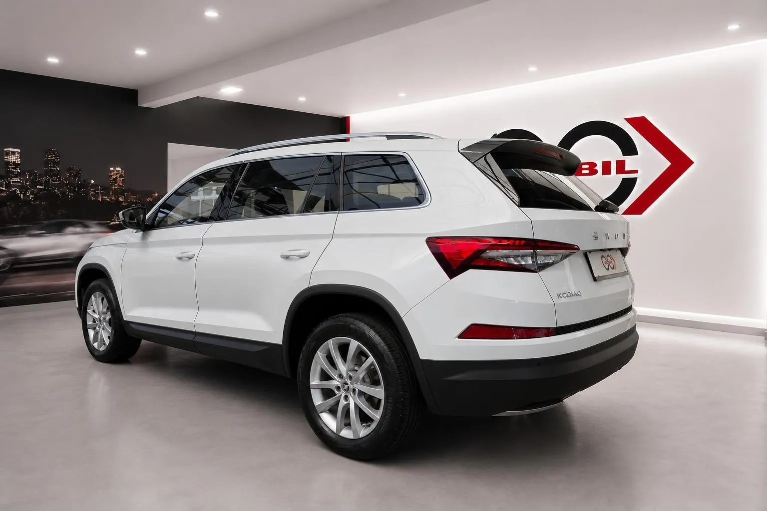 Notranja slika - Škoda Kodiaq - 2.0 TDI Style DSG- Matrix.virtual.kamera.asistence - 7