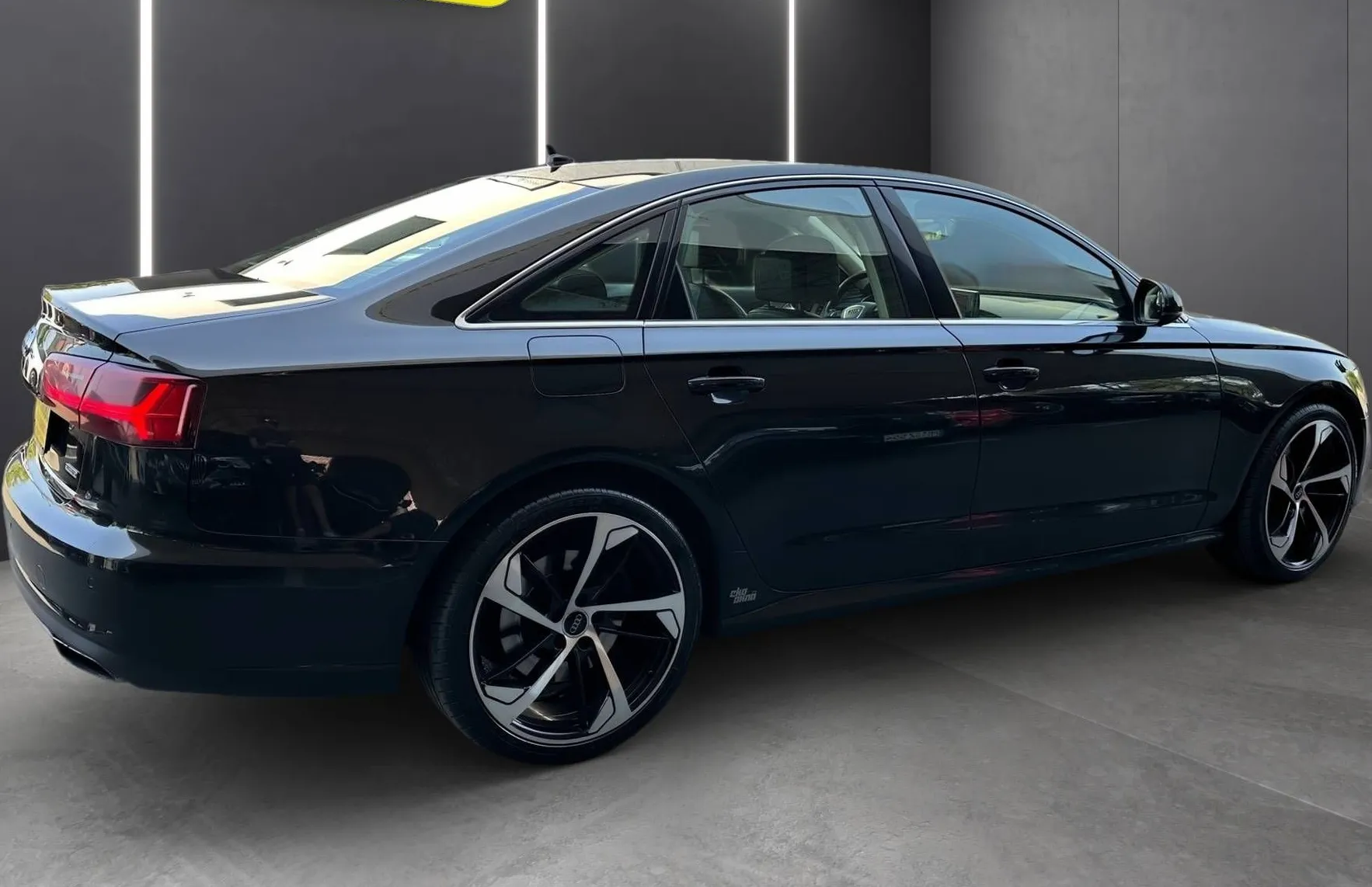 Zunanja slika - Audi A6 - 3.0TDI QUATTRO LED NAVI TEMP PDC MEMORY GR.SEDEŽ - 9