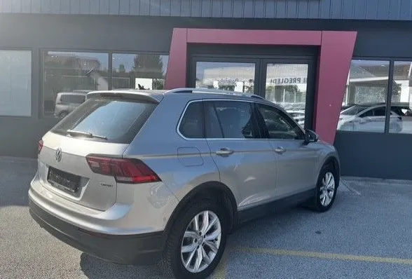 Zunanja slika - Volkswagen Tiguan - 4motion 2.0 TDI BMT Comfort Edition DSG - 3