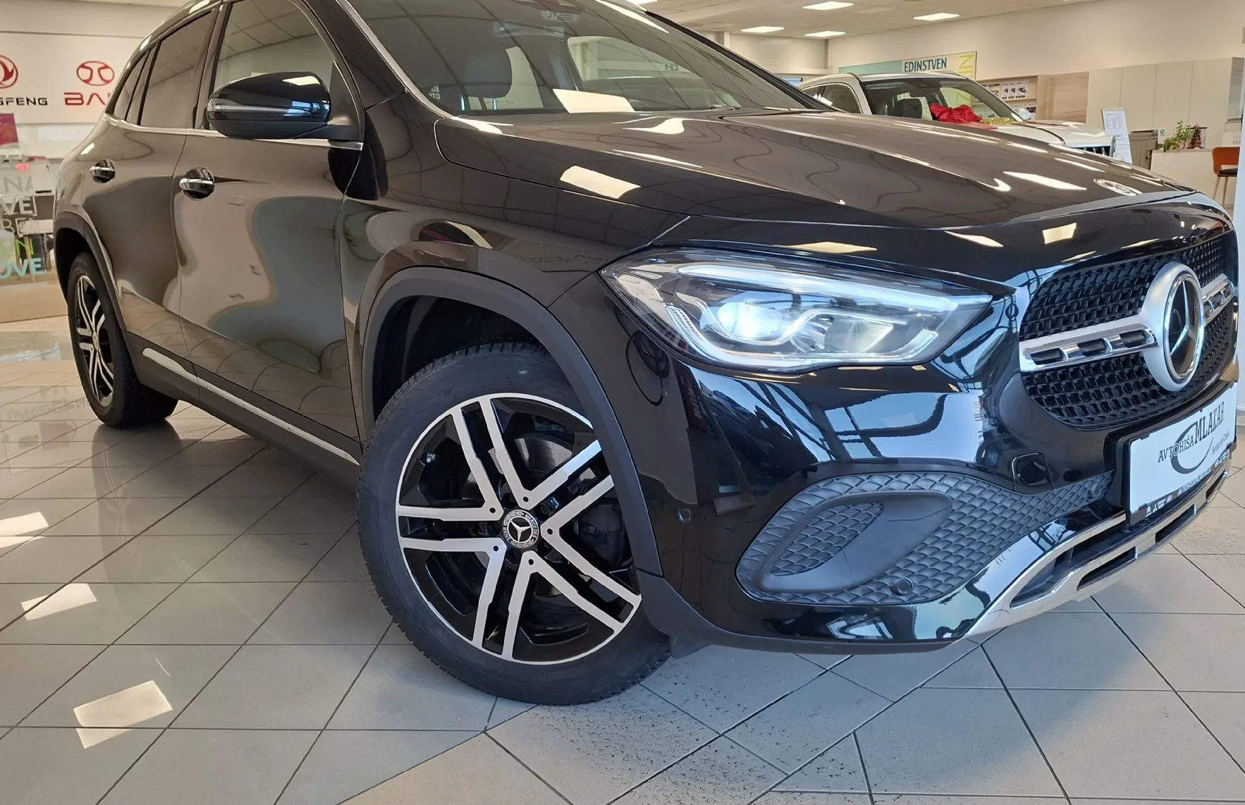 Zunanja slika - Mercedes-Benz GLA-Razred - GLA -DIESEL-LED-NAVI-KAMERA- LEANEASSIST- - 1
