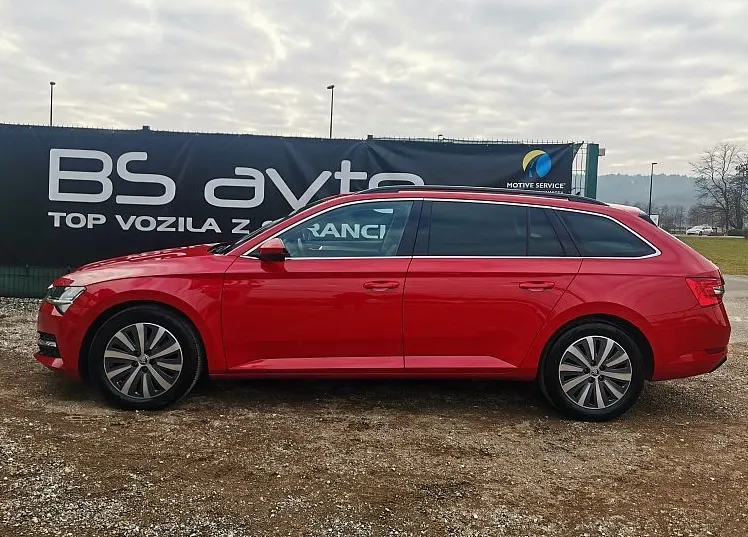 Zunanja slika - Škoda Superb - 2.0 TDI Sportline Combi DSG-MEMORY-VIRTUAL-NAVI-F1 - 4