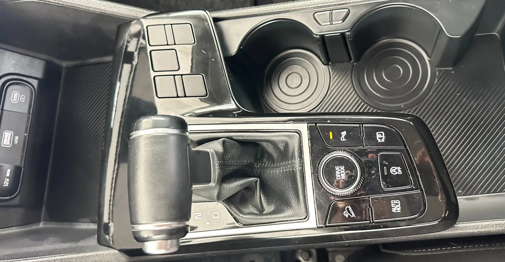 Zunanja slika - KIA Sportage - 1.6 CRDI MHEV 2WD.KAMERA.LED.2023.NAVI - 19