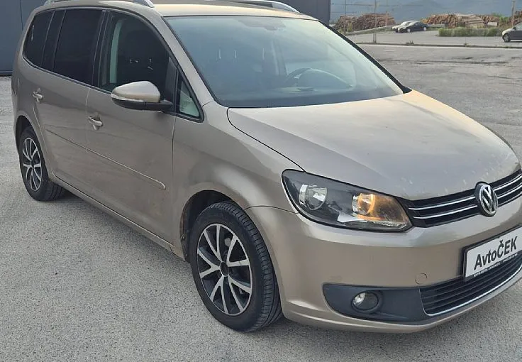 Zunanja slika - VW Touran - 1.6 TDI + UGODNO + BREZ POLOGA TUDI ZA TUJCE - 3