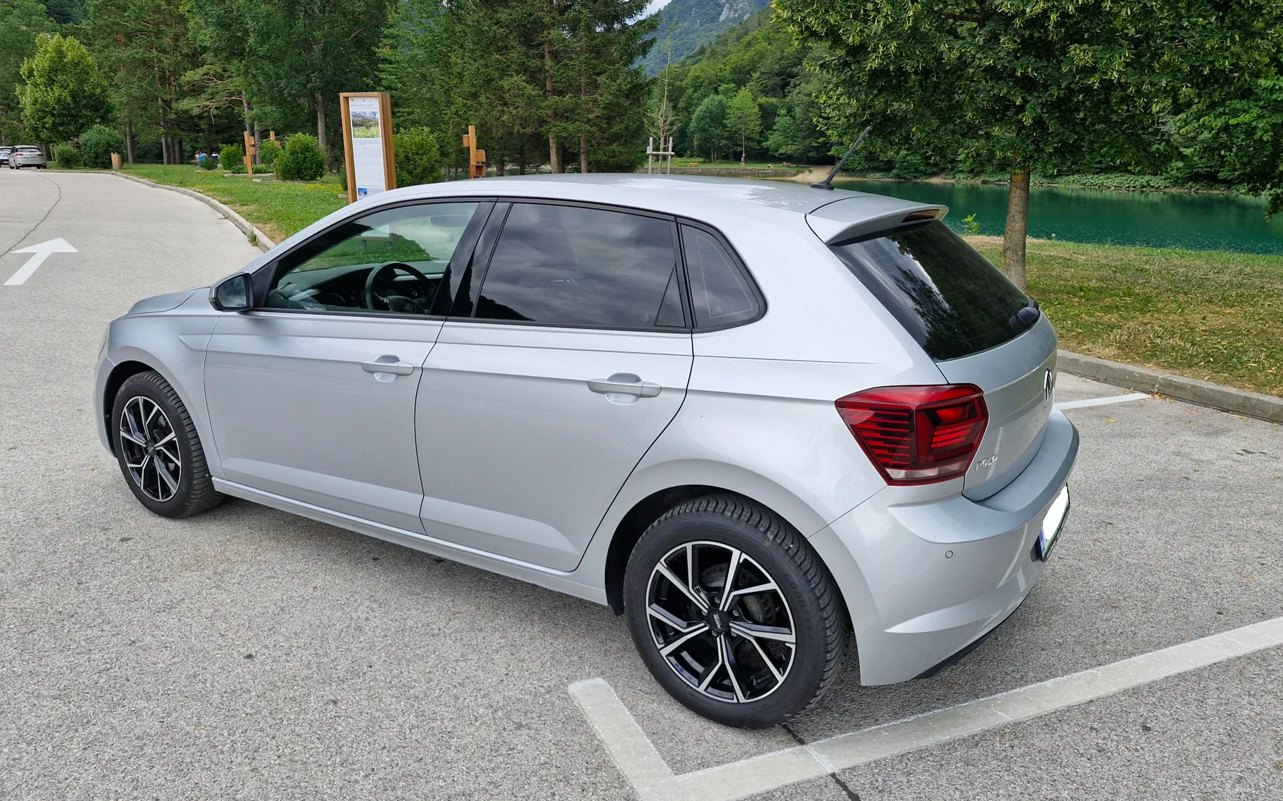 Zunanja slika - Volkswagen Polo - 1,0 Life - 4