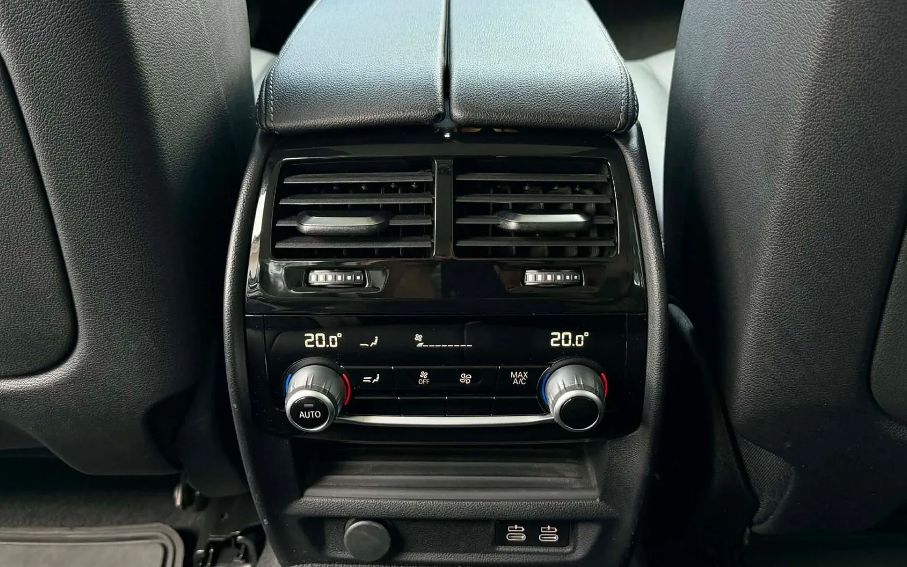 Zunanja slika - BMW Serija 5 - Touring: 530d-AUT-LED-110.000km-LIZING ZA TUJCE-4X KLIMA - 16