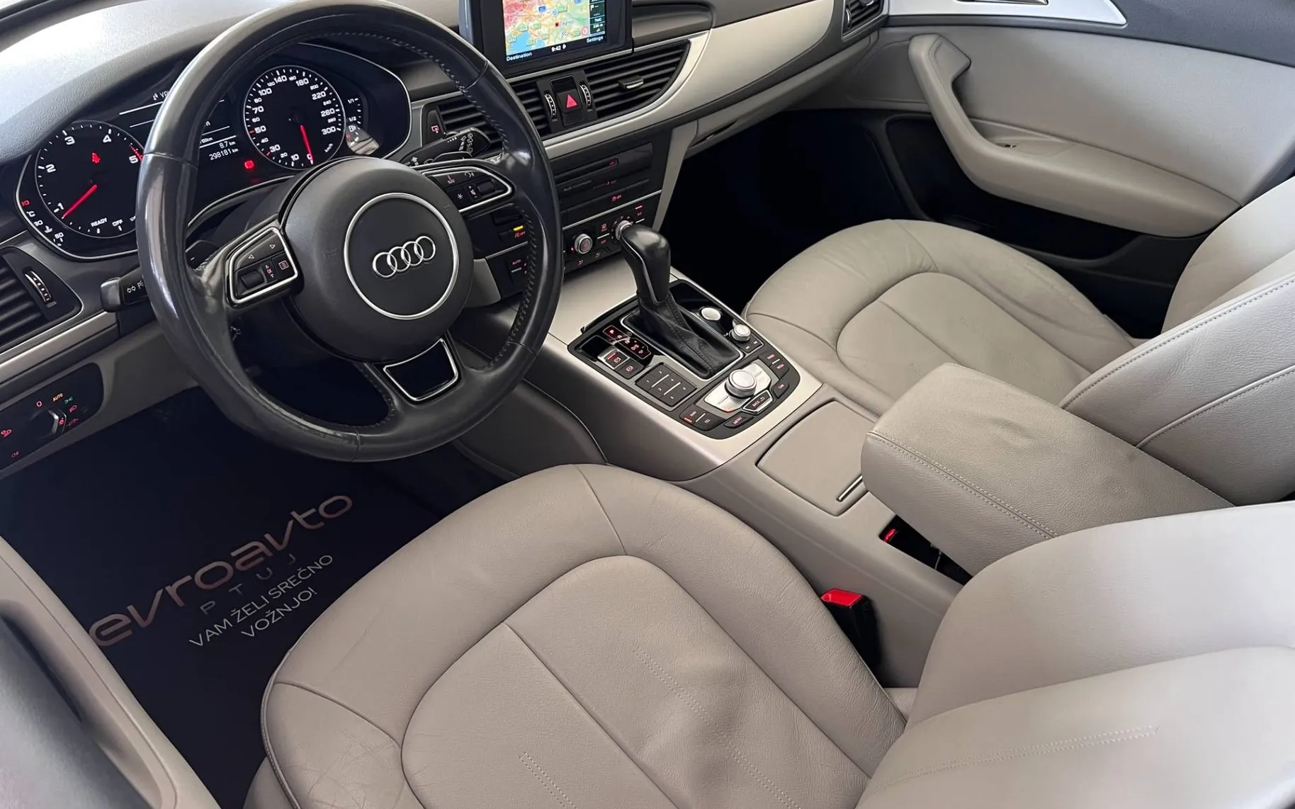 Notranja slika - Audi A6 Avant - 2.0 TDI•Ultra•S tronic•Kamera•BREZ POLOGA•Leanpa - 10