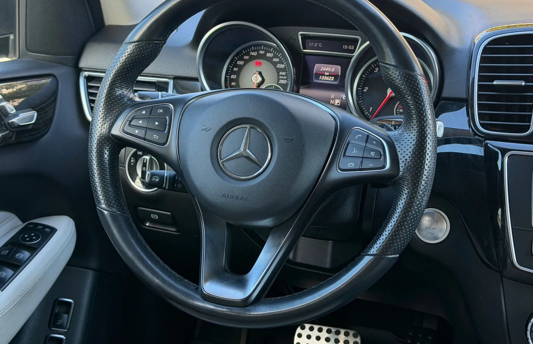 Zunanja slika - Mercedes-Benz GLE-Razred - GLE 350 d 4MATIC AMG Line Avt. |360 KAM|KLJUKA| - 12