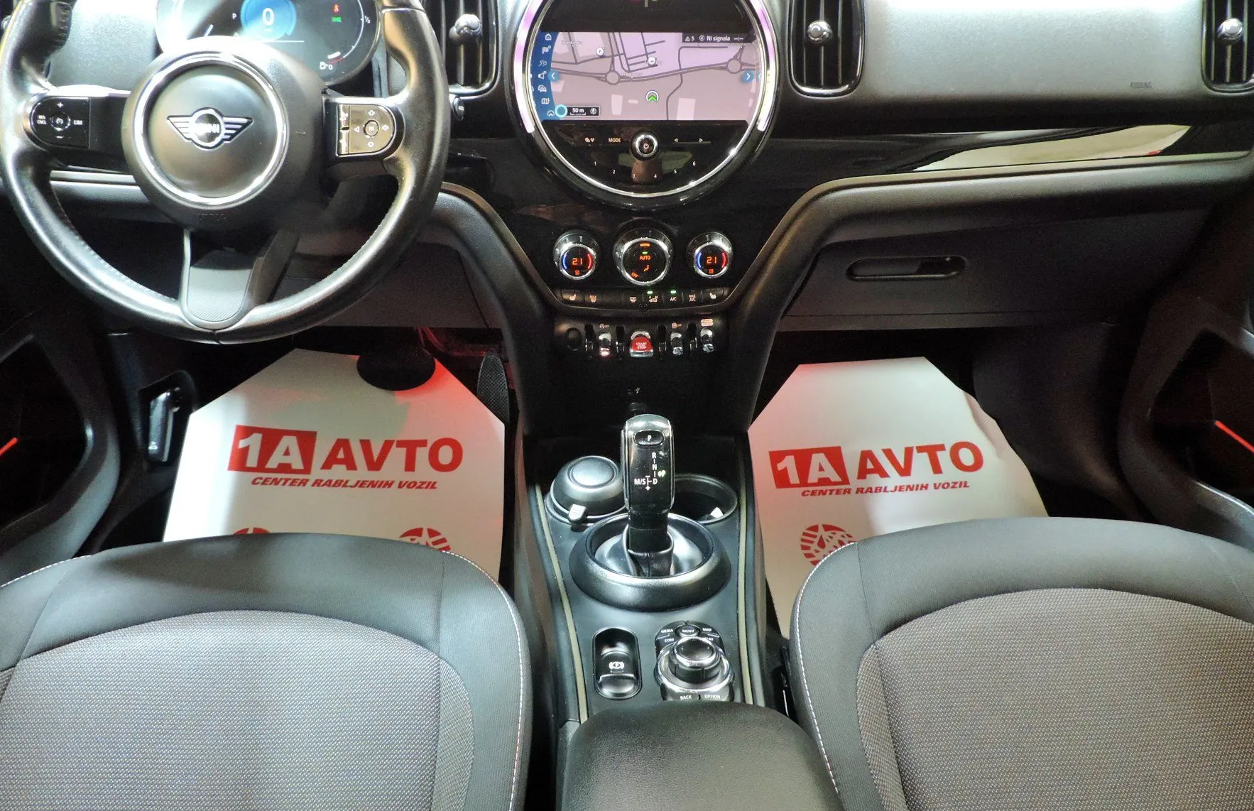 Zunanja slika - MINI Countryman - Cooper D Avt. LED-KAMERA-KEYLESS - 13