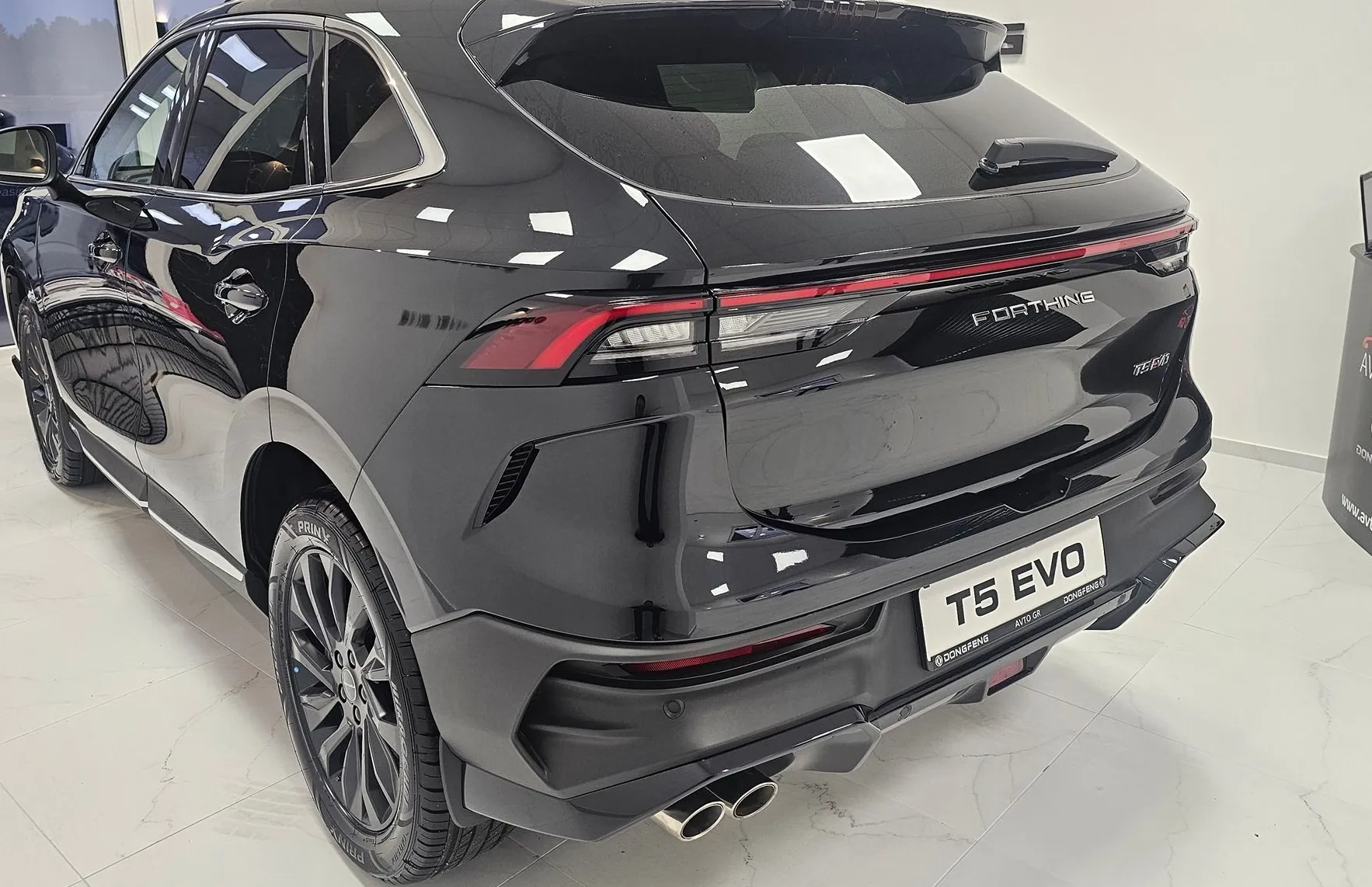Zunanja slika - Forthing Forthing T5 EVO - T5 Evo my 2025 + ADAS- 360KAM.-LED-MEMORY-NA ZALOGI - 9
