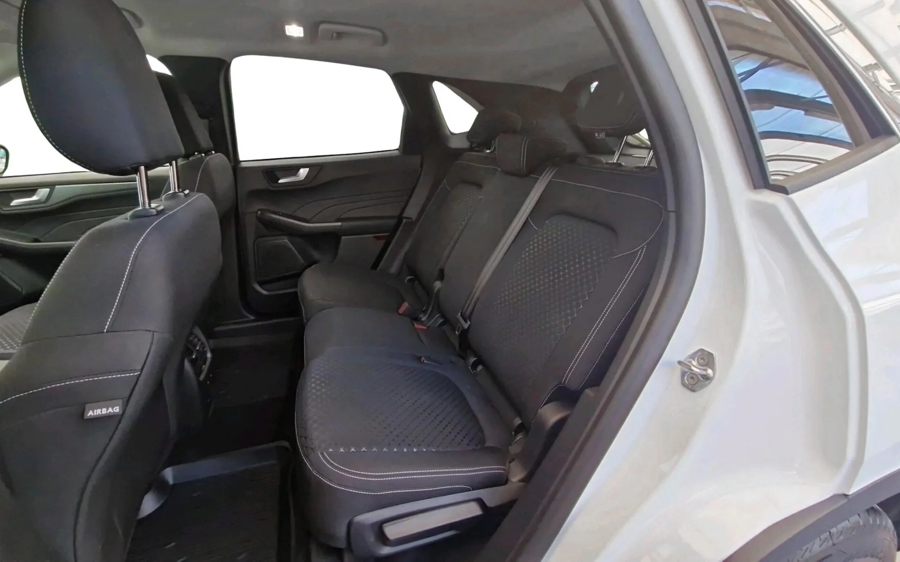 Zunanja slika - Ford Kuga - 2.5 Duratec FHEV Titanium CVT-SLO-LED-NAVI-KAMERA - 6