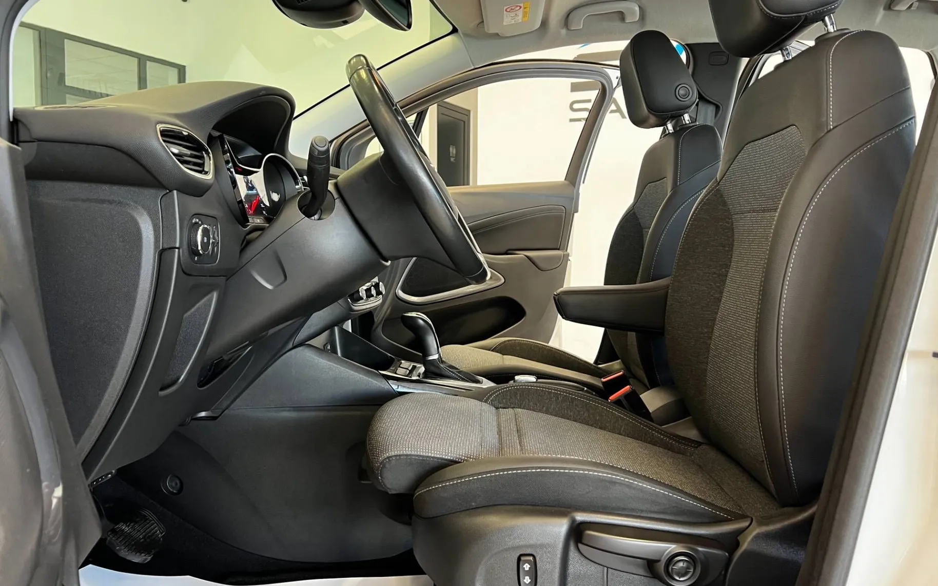 Zunanja slika - Opel Crossland - 1.5 CDTI-AUT-FULL-LED-LINE-ASS-KAM-NAVI-PDC-ERGO.. - 9