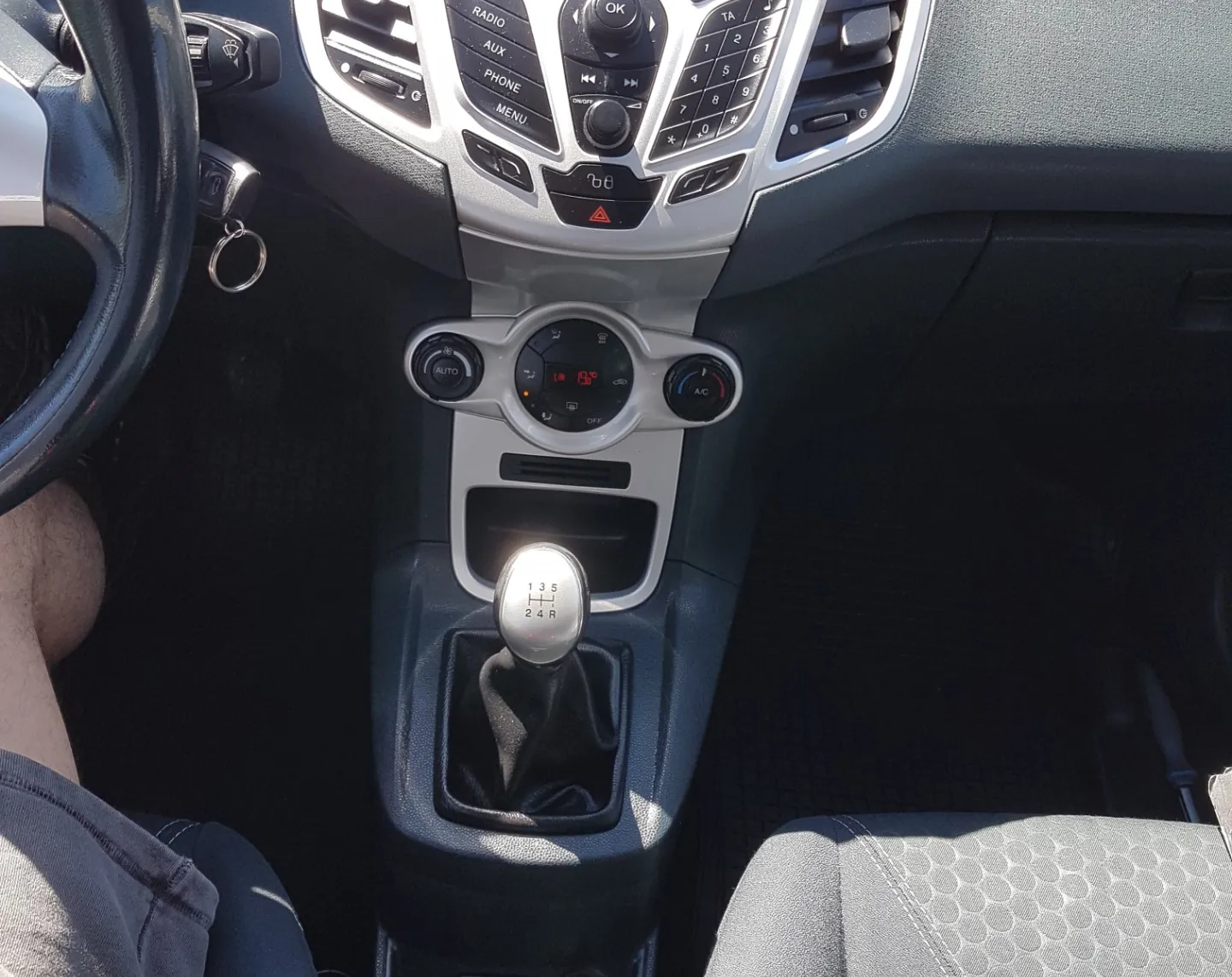 Zunanja slika - Ford Fiesta - Ghia 1,4 16V - 14