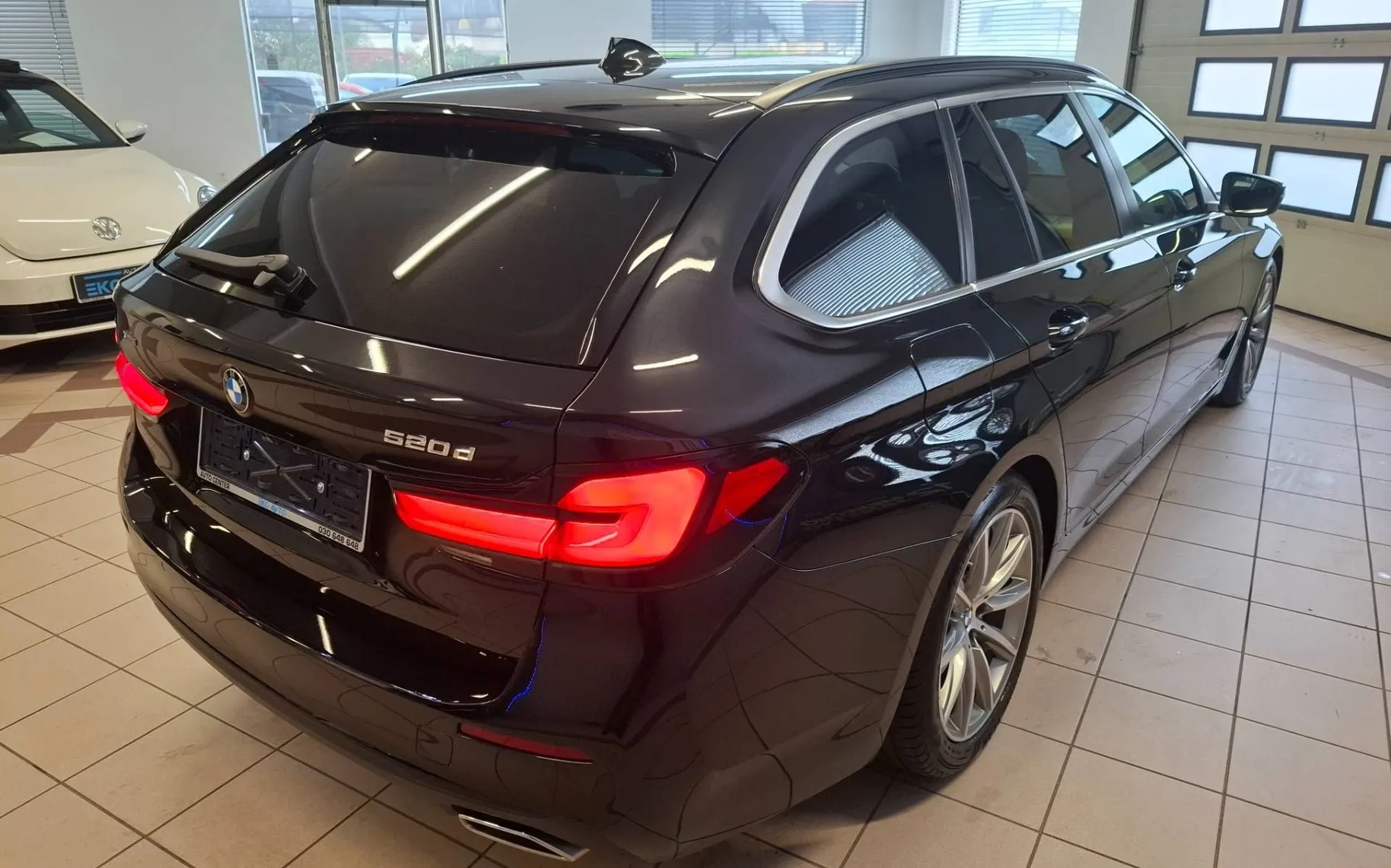 Zunanja slika - BMW serija 5 Touring: - 520d xDrive Touring Avt. VIRTUAL-LED-VELIKA NAVI- - 4