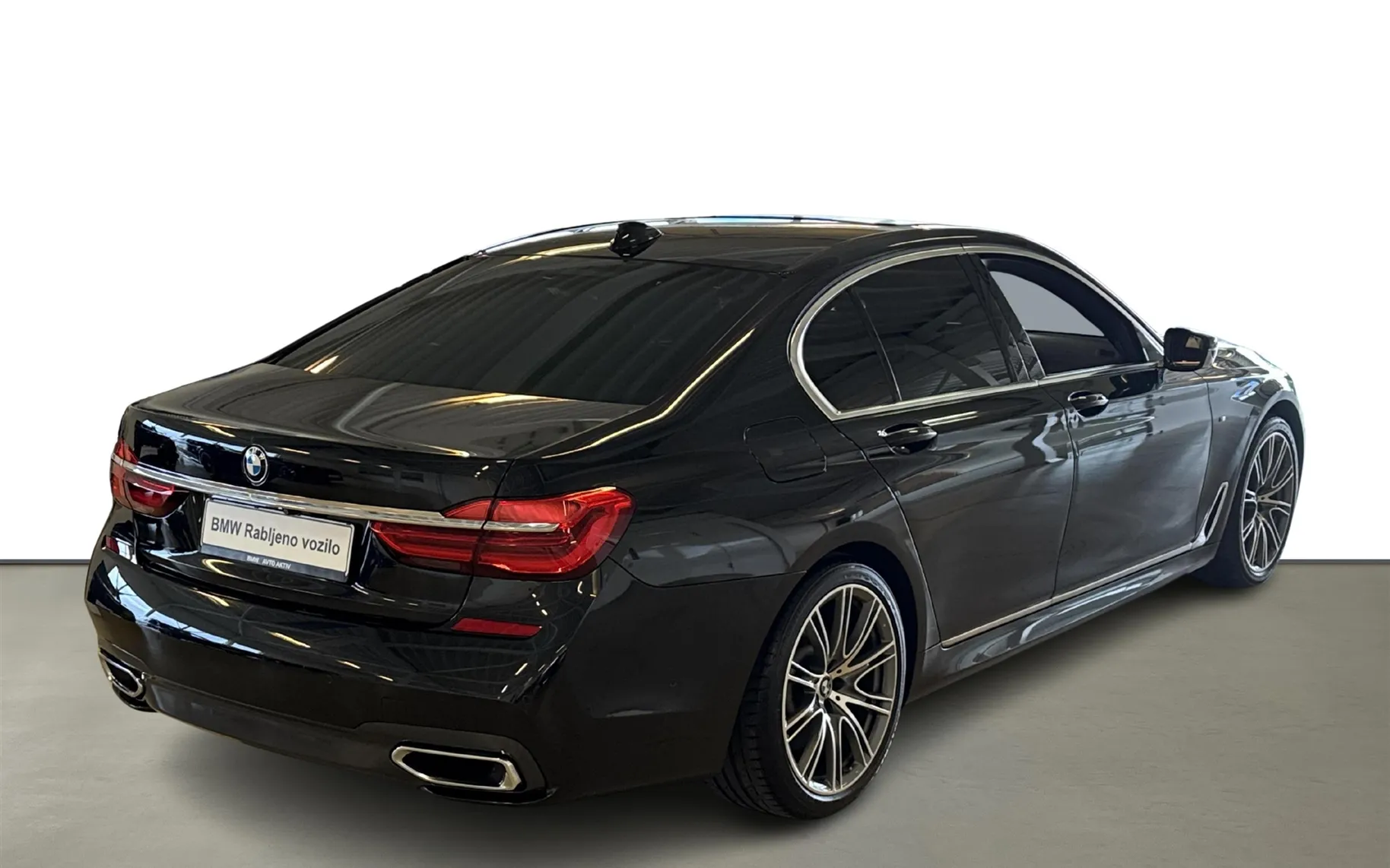 Zunanja slika - BMW Serija 7 - 730d xDrive - 2