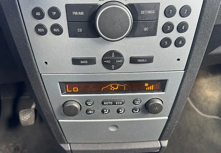 Zunanja slika - Opel Meriva - 1.6 16V 101ks °NOV AKUMULATOR° KLIMA EL PAKET - 9