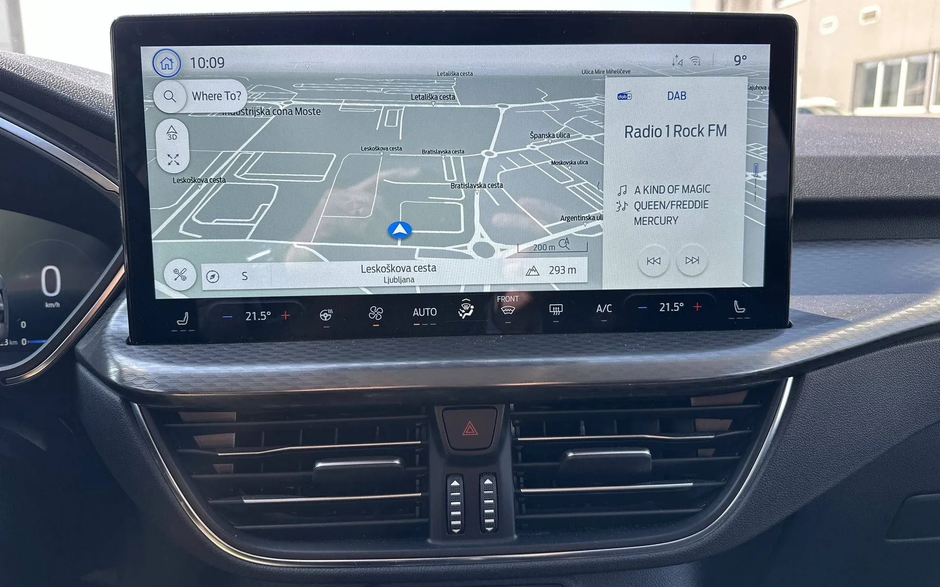 Notranja slika - Ford Kuga - 1.5 EcoBoost Titanium - 15