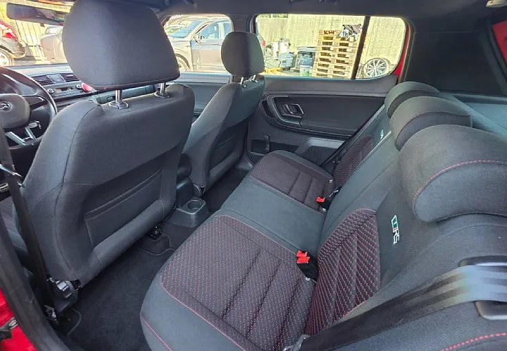Zunanja slika - Škoda Fabia - 1.4 TSI RS DSG Odlično stanje - 10
