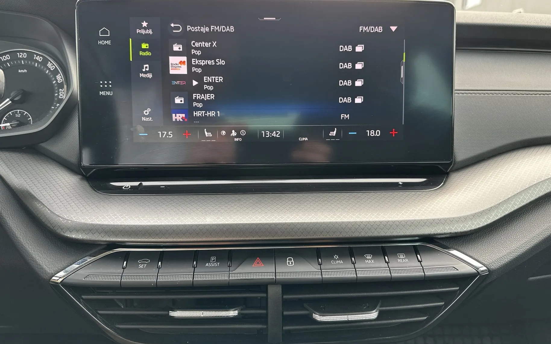 Zunanja slika - Škoda Octavia - 1.5 TSi - 18