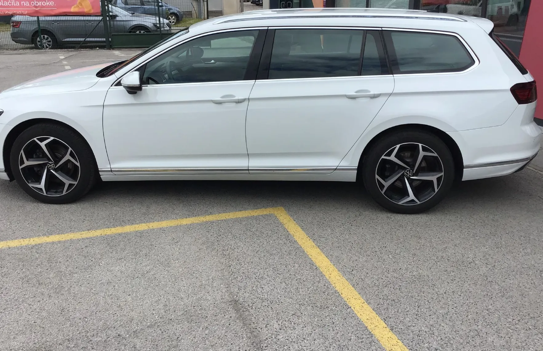 Zunanja slika - Volkswagen Passat - Variant 2.0 TDI BMT SCR Elegance DSG - 8
