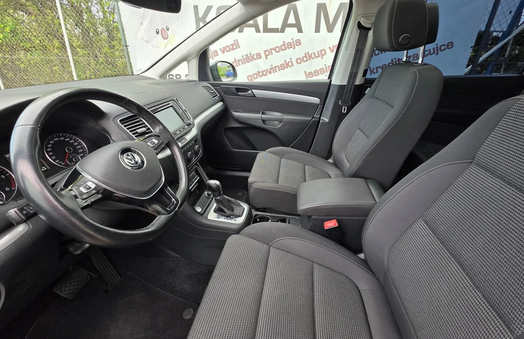 Zunanja slika - Volkswagen Sharan - 2.0 TDI BMT DSG 7 SEDEŽEV-LED-PANORAMA-KAMERA - 10