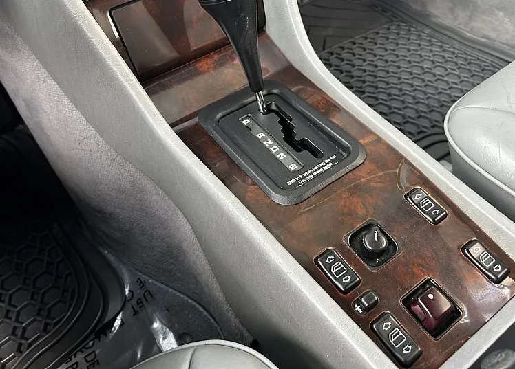 Zunanja slika - Mercedes-Benz E-Razred - E320 - 9