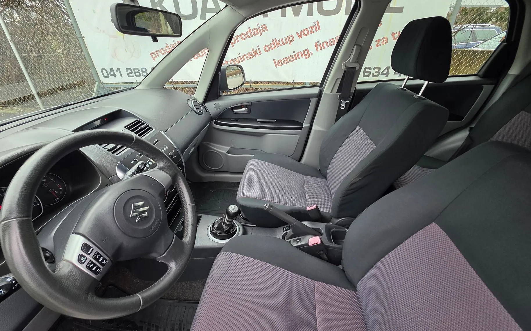 Zunanja slika - Suzuki SX4 - 1.9 TD COMFORT+ 4X4 ABS.KLIMA.CD  LEPO OHRANJEN - 9